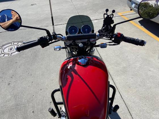 ROYAL ENFIELD INTERCEPTOR 